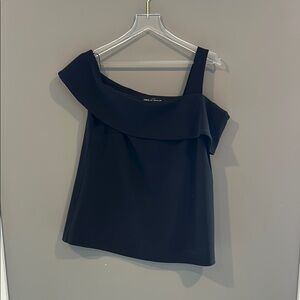 Black Off-Shoulder Top size 1X